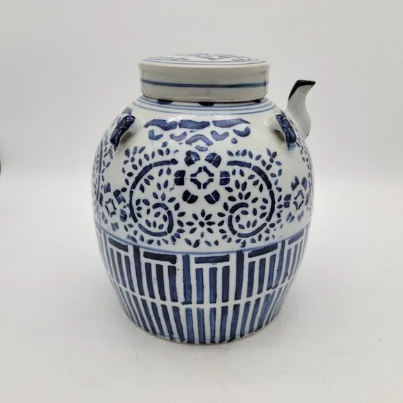 Vintage Chinese Blue & White Ceramic Water Jug Wine Pot w Spout - Picture 2 of 7